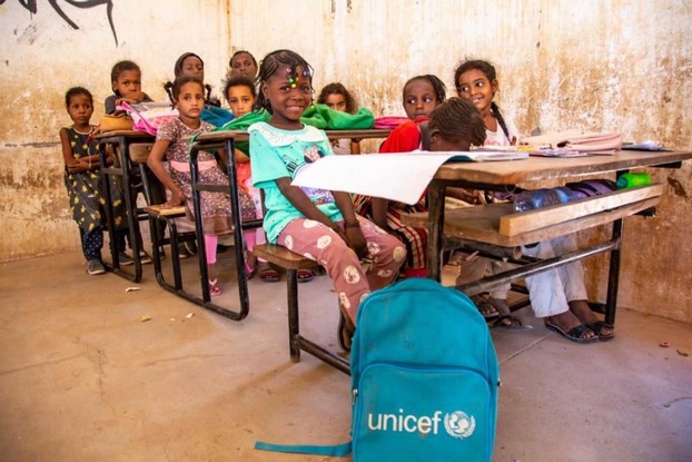 L’UNICEF expose l’effondrement derrière le discours de l’école républicaine