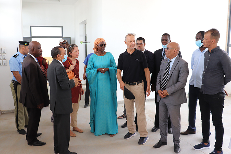 La ministre de l'Emploi : nous travaillons à la construction d'écoles de formation professionnelle