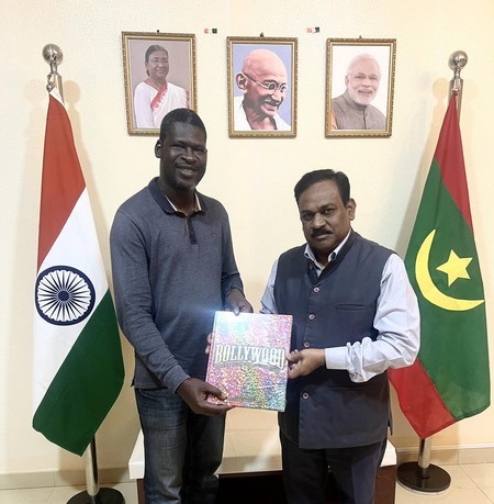 Culture : le directeur du Festival Assalamalekoum reçu par l’ambassadeur indien à Nouakchott