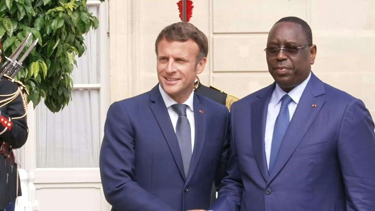 L'ex-président sénégalais Macky Sall, candidat au secrétariat général de l'ONU, reçu par Emmanuel Macron