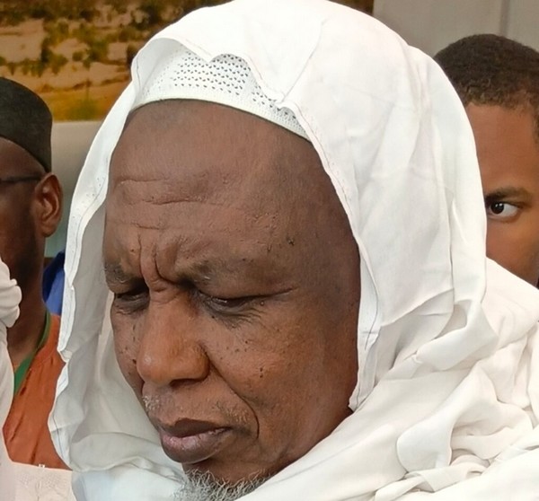 À Nouakchott, Mahmoud Dicko plaide pour une refondation du Mali