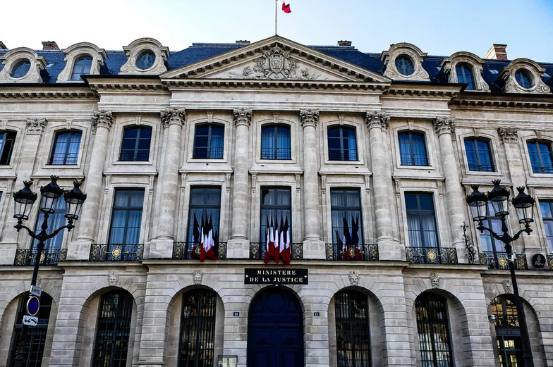 Le ministère de la Justice employait un islamiste mauritanien en tant que consultant