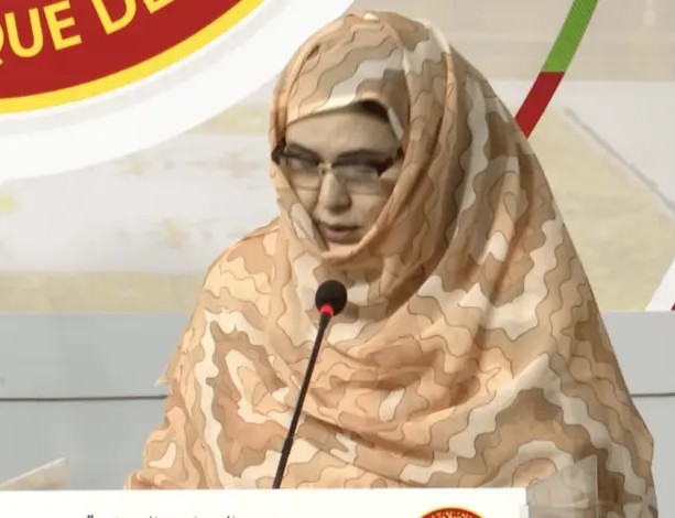  La ministre du commerce rassure à propos des stocks stratégiques des produits alimentaires et les produits de première nécessité dans le pays 